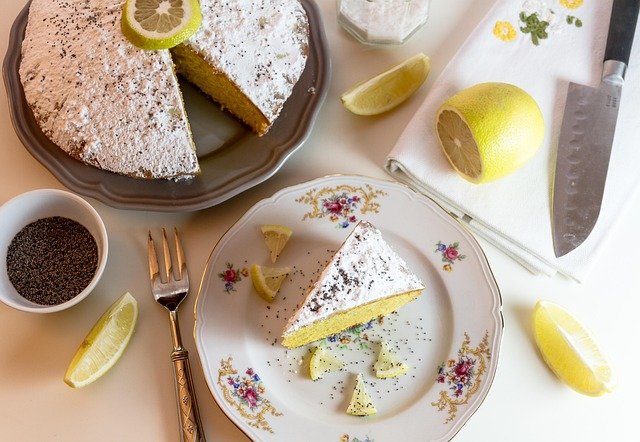 White Cake with Almond and Vanilla A Recipe with Buttercream Icing