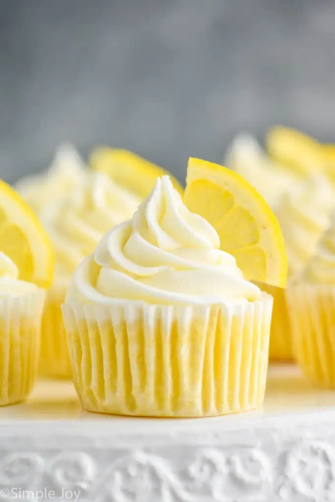 lemon cupcakes